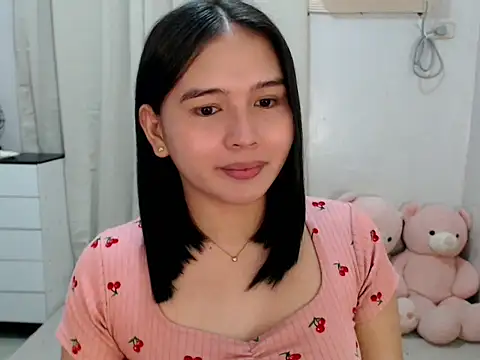 Snapshot of lovely_Janeee chatting on July 14, 2026, 11:44 pm lovely Janeee online show from July 14, 2026, 11:44 pm