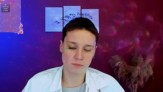 Snapshot of emi_fade chatting on February 9, 2026, 2:15 pm emi fade online show from February 9, 2026, 2:15 pm