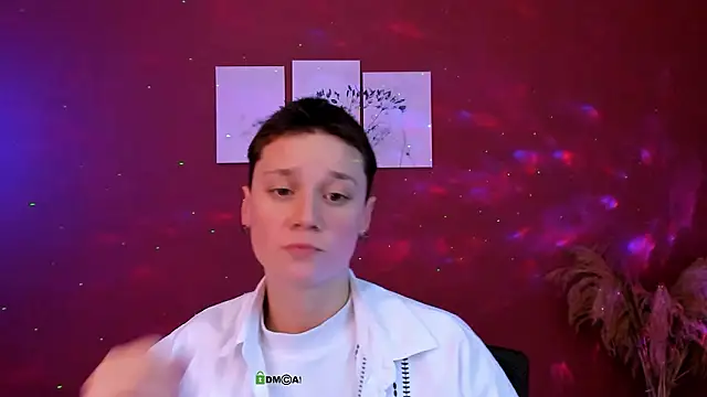 Snapshot of emi_fade chatting on February 12, 2026, 9:31 am emi fade online show from February 12, 2026, 9:31 am