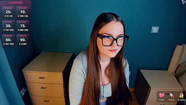 CrissyKales online show from February 12, 2026, 5:45 pm