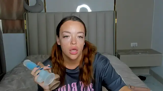 Snapshot of stellaa_quenn chatting on April 24, 2026, 12:12 am stellaa quenn online show from April 24, 2026, 12:12 am