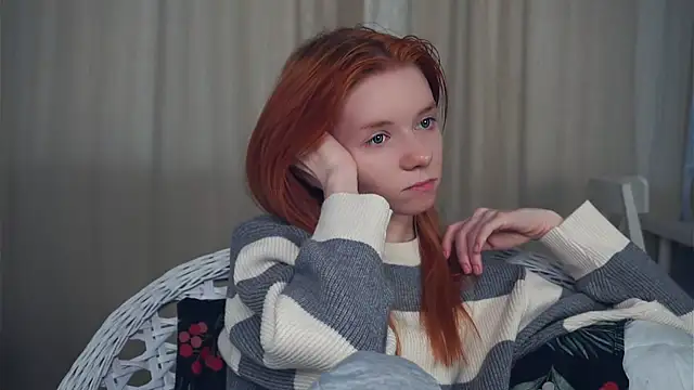 TarynPalek online show from February 18, 2026, 6:44 am