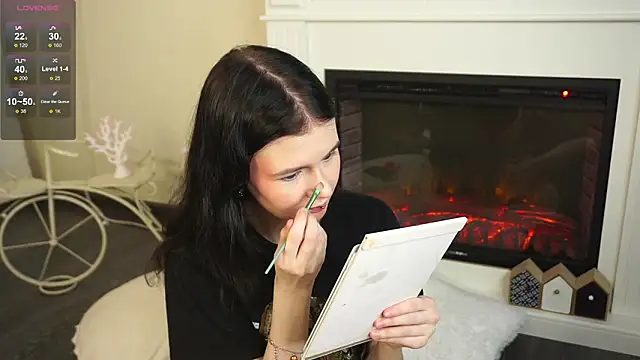 Glow hollow online show from February 2, 2026, 4:11 am