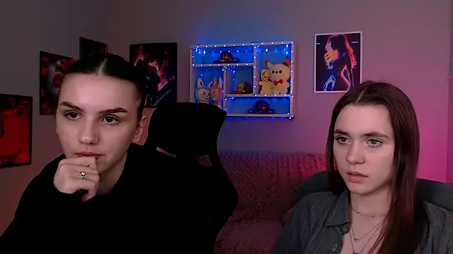 laurenmurrr online show from April 29, 2026, 5:30 pm