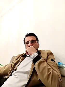 NatanCasad0 online show from February 7, 2026, 12:07 am