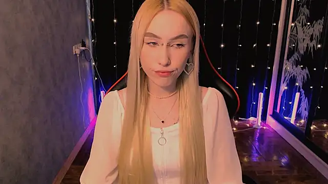 Snapshot of crybambi chatting on March 1, 2026, 8:36 am crybambi online show from March 1, 2026, 8:36 am