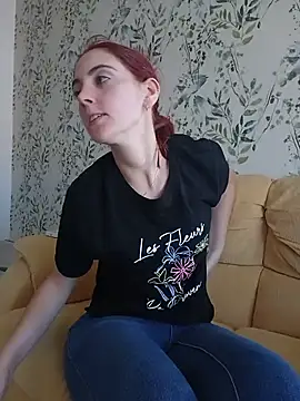 Snapshot of laparejaideal08 chatting on May 27, 2026, 8:32 am laparejaideal08 online show from May 27, 2026, 8:32 am