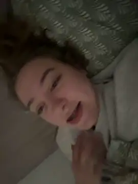 romyxxs online show from February 10, 2026, 8:57 am