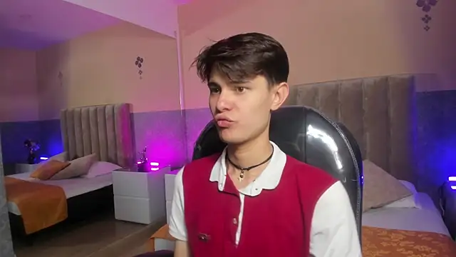 Derek Sinn online show from April 13, 2026, 7:51 pm