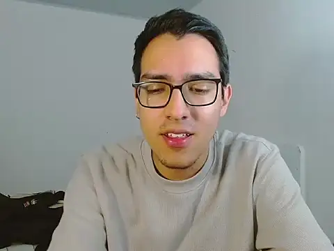 Snapshot of NickFin chatting on May 28, 2026, 3:36 am NickFin online show from May 28, 2026, 3:36 am