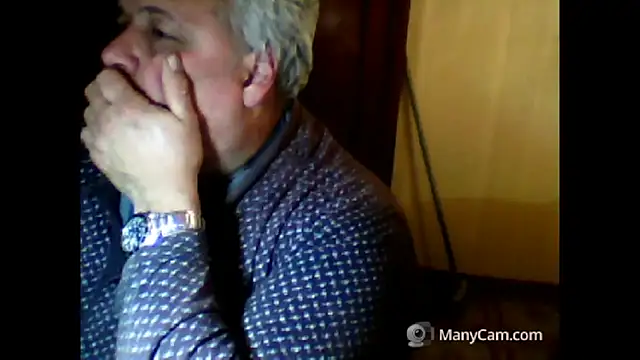 Snapshot of swichcassanesi chatting on February 9, 2026, 8:51 pm swichcassanesi online show from February 9, 2026, 8:51 pm