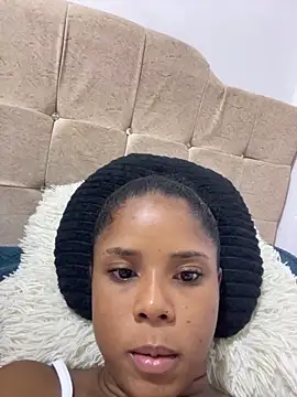 Snapshot of LIA_PARKERR chatting on February 25, 2026, 2:12 am LIA PARKERR online show from February 25, 2026, 2:12 am