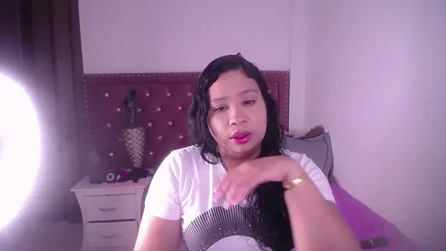 Snapshot of miafuegolatino chatting on July 16, 2026, 3:03 am miafuegolatino online show from July 16, 2026, 3:03 am