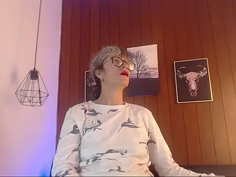 Snapshot of laurasofia45 chatting on February 26, 2026, 1:27 am laurasofia45 online show from February 26, 2026, 1:27 am