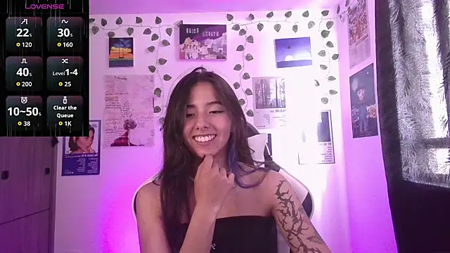 IvyStone  online show from May 9, 2026, 8:12 pm