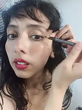 Eva Err online show from May 22, 2026, 10:19 pm
