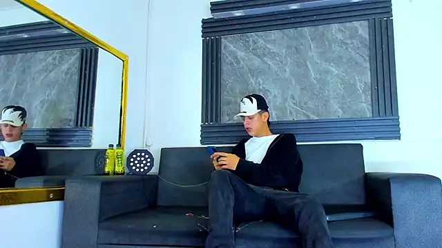 Snapshot of Dominic_26 chatting on February 8, 2026, 5:16 am Dominic 26 online show from February 8, 2026, 5:16 am