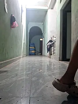 Snapshot of Mey_mey2k3 chatting on February 7, 2026, 2:41 am Mey mey2k3 online show from February 7, 2026, 2:41 am