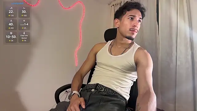 Snapshot of rafael_stone11 chatting on February 4, 2026, 1:44 am rafael stone11 online show from February 4, 2026, 1:44 am