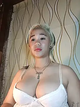 Snapshot of morena_joy69 chatting on July 14, 2026, 10:21 am morena joy69 online show from July 14, 2026, 10:21 am