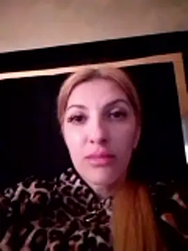 LannaQuinn online show from April 11, 2026, 10:19 am