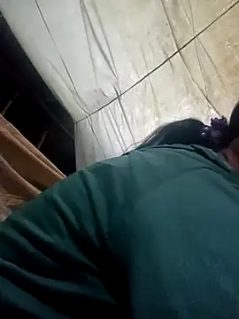 Snapshot of hot-luna- chatting on February 24, 2026, 11:38 pm hot-luna- online show from February 24, 2026, 11:38 pm