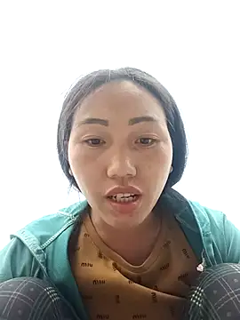 hot-luna- online show from March 27, 2026, 8:26 am