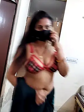 simran sharma01 online show from February 18, 2026, 6:22 am