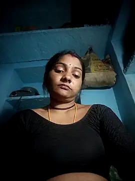 Snapshot of Hotty_raghni chatting on March 1, 2026, 3:12 pm Hotty raghni online show from March 1, 2026, 3:12 pm