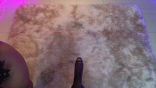 Ladyy brownn online show from April 7, 2026, 11:34 am