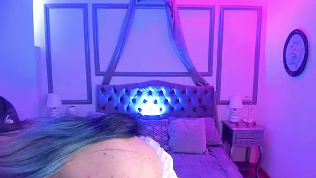 SweetSakura Dolll online show from April 3, 2026, 1:28 pm