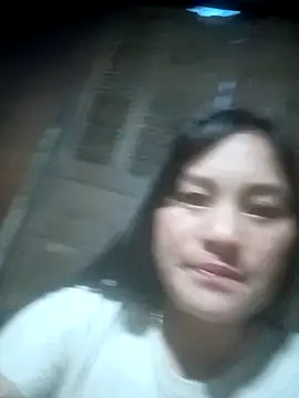 Momo-biki online show from May 10, 2026, 10:33 pm