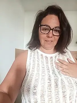 pulpeuse64 online show from March 26, 2026, 8:45 am