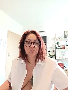 pulpeuse64 online show from March 11, 2026, 8:30 am