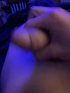 Snapshot of Tupapi696969q chatting on February 25, 2026, 7:41 am Tupapi696969q online show from February 25, 2026, 7:41 am