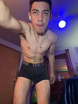 Snapshot of Tupapi696969q chatting on June 2, 2026, 4:34 am Tupapi696969q online show from June 2, 2026, 4:34 am