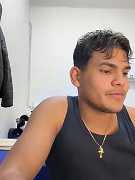 DavShi online show from February 15, 2026, 10:52 pm