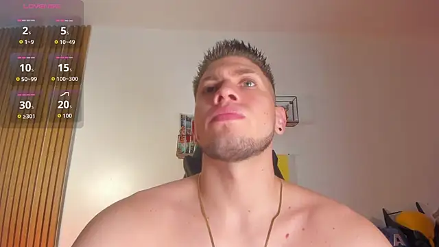 Snapshot of SebastianMaximoff_ chatting on June 24, 2026, 8:06 pm SebastianMaximoff online show from June 24, 2026, 8:06 pm