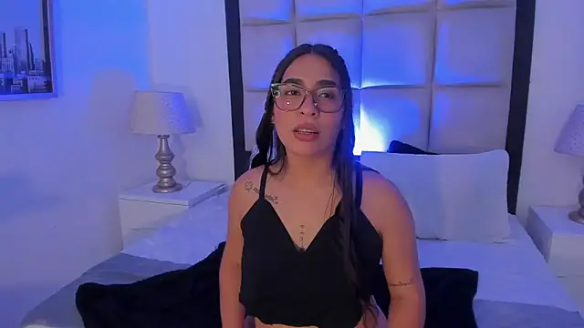 SussyFox online show from March 13, 2026, 7:19 pm