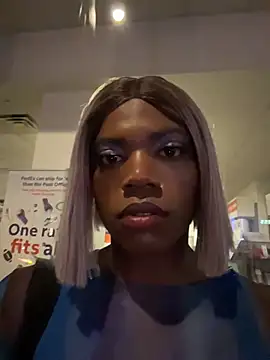 Snapshot of frenchiego chatting on June 21, 2026, 8:42 am frenchiego online show from June 21, 2026, 8:42 am