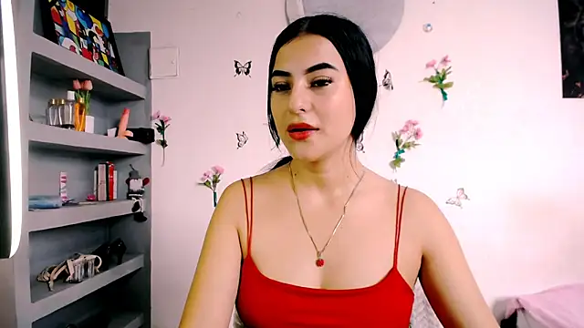 Snapshot of charlotte_petit_ chatting on February 7, 2026, 4:59 pm charlotte petit online show from February 7, 2026, 4:59 pm