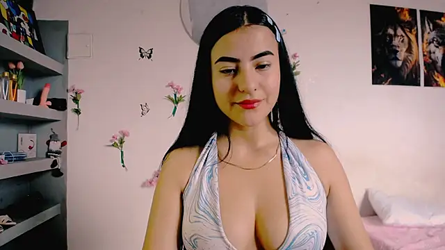 Snapshot of charlotte_petit_ chatting on February 18, 2026, 4:03 pm charlotte petit online show from February 18, 2026, 4:03 pm