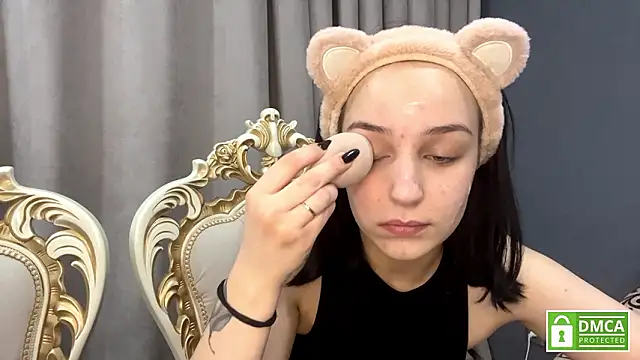 Sylynisem online show from March 6, 2026, 7:09 pm