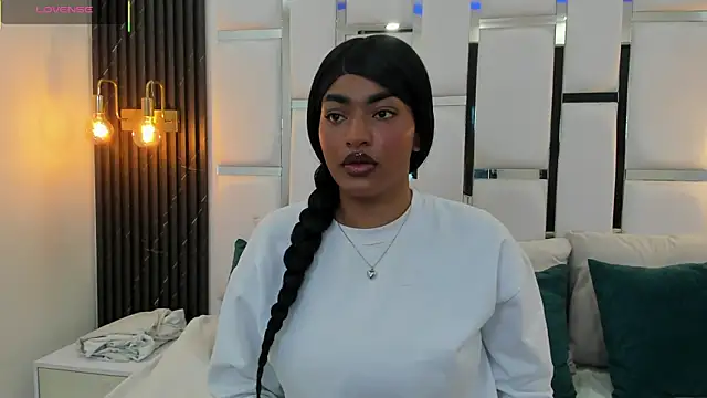 Snapshot of _luna_rossee_ chatting on February 26, 2026, 9:59 pm luna rossee online show from February 26, 2026, 9:59 pm