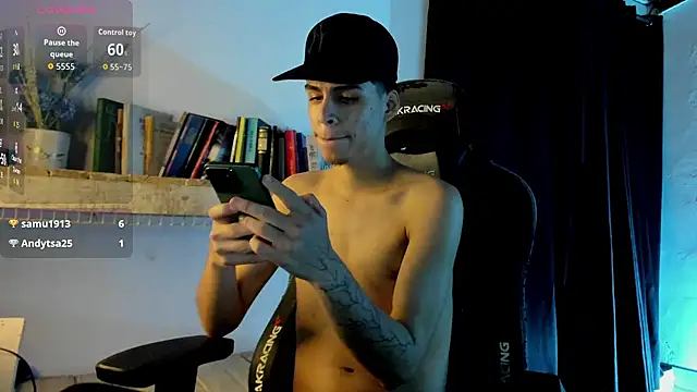 Snapshot of juan_posada chatting on February 17, 2026, 5:16 am juan posada online show from February 17, 2026, 5:16 am