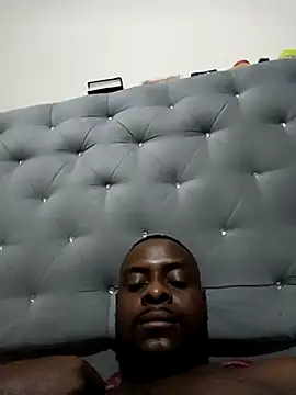 Tuverdugo12 online show from April 15, 2026, 11:16 am