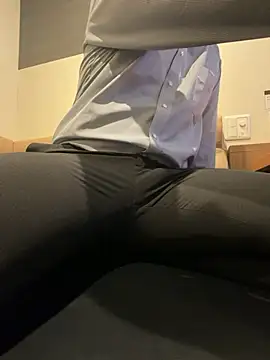 Snapshot of yuuuuusuke00 chatting on February 27, 2026, 1:39 am yuuuuusuke00 online show from February 27, 2026, 1:39 am