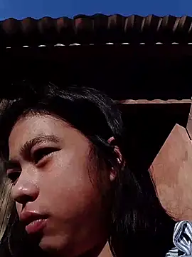 Heavens night04 online show from April 17, 2026, 11:07 pm