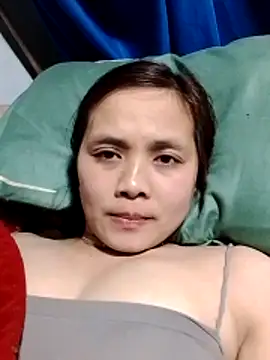 Snapshot of alex_callmemaybe69 chatting on February 10, 2026, 2:27 pm alex callmemaybe69 online show from February 10, 2026, 2:27 pm