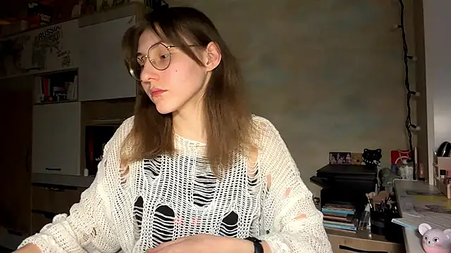 Miaaa Moon online show from February 17, 2026, 4:15 pm